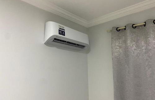 Ap novo e climatizado no centro com ótima localização na avenida principal - Photo 6