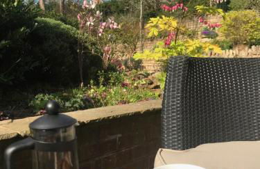 Bridge House Apartment. Luxury and cosy self contained apartment. - Photo 30