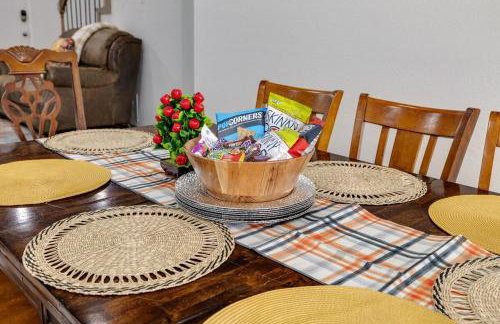 Frisco Getaway Hometel w the Spa and Outdoor Kitchen - Foto 40