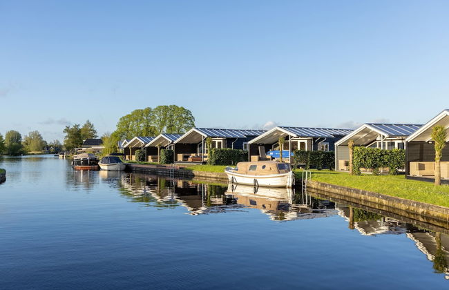 Modern Chalet Near Lake Sneek - Foto 25