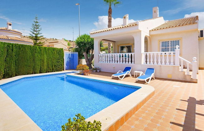 Modern Villa in Benijófar With Private Pool - Foto 1