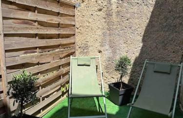 Vaste Appartement Rénové - Centre Ville - Foto 8