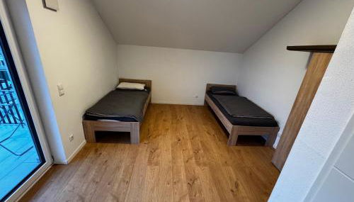 Moderne 4 Personen Unterkunft - Foto 3