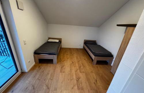 Moderne 4 Personen Unterkunft - Foto 3