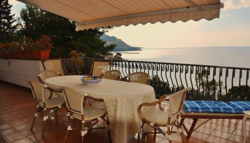 Villa Laura Sea View Apartments - Foto 5