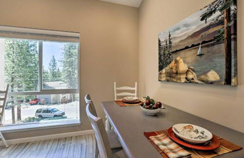 1 Mi to Skiing and Beaches Incline Village Home! - Foto 6