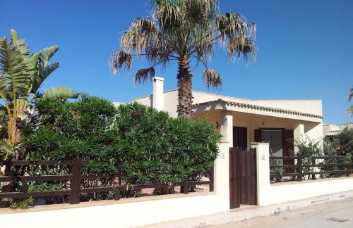 Villa Pino with exclusive private pool only 50m from the beach - Foto 21