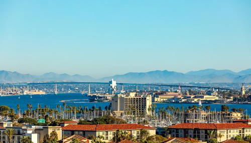 Spacious Beautiful Home with Stunning Bay Views - Foto 3