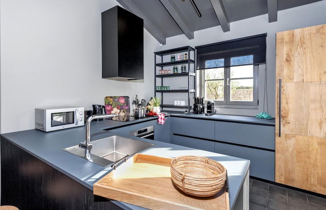 Villa Renata With Sauna Private Pool Jacuzzi - Photo 11