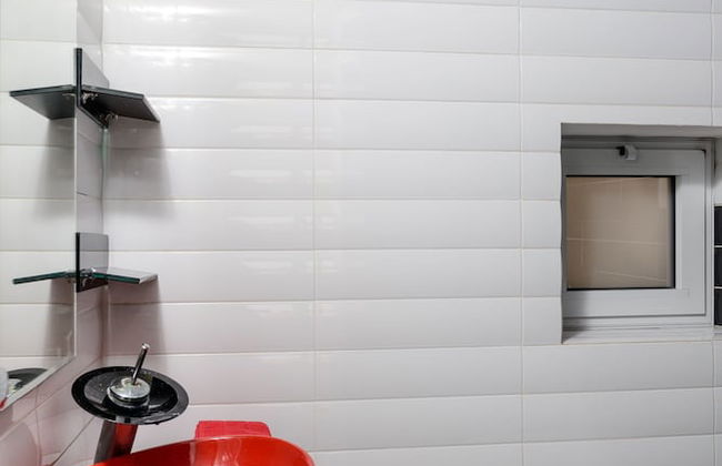 3BR Apt Steps from Sea W Parking - Foto 21