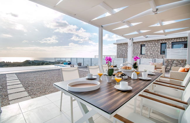 Francis & Gregorys Luxury Villas - Photo 26