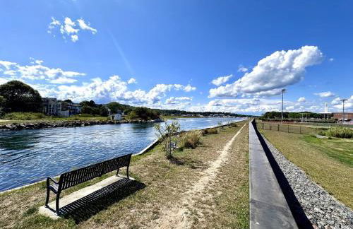 Fish & Ships on River Steps to Ocean, Blvd, Park - Photo 15
