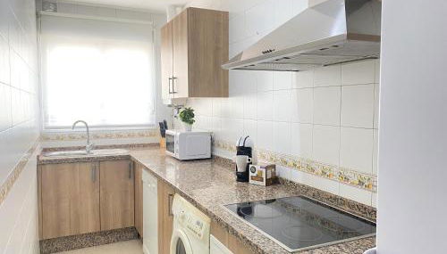 Apartamento entero a 10 minutos en coche de Sevilla Centro - Foto 5, dishwasher, toaster, minibar