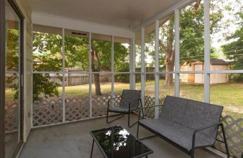 Family-Friendly Near Benning The Crimson Ranch - Foto 35