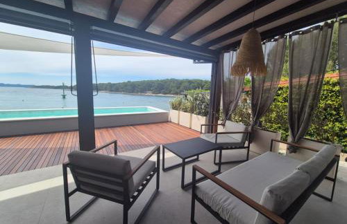NEW Luxury Feel Good House by the Sea - Foto 38