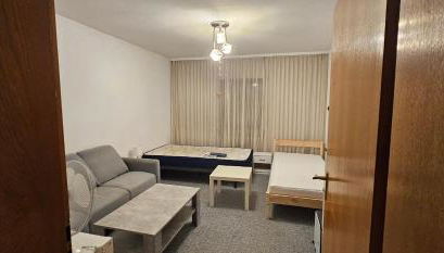 Zentralgelegene Wohnung im EG - Foto 3