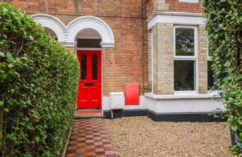 Modern and Comfortable 3 bed - Foto 18