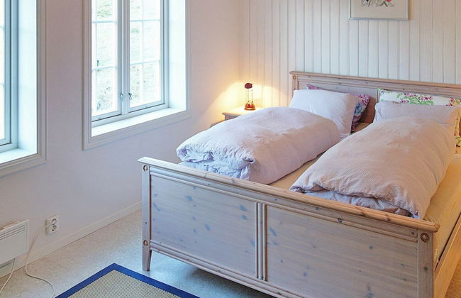 8 Person Holiday Home in Fløyrli - Foto 3