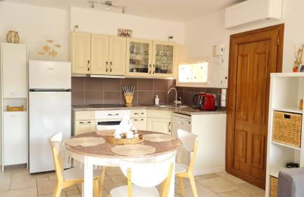 Bel appartement au calme avec terrasse aperçu mer, jardinet et piscine - Foto 10