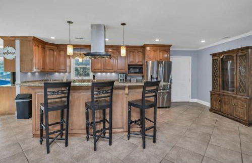 Pond View Retreat Spacious 3BR - Foto 14