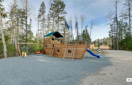 5BR Waterfront Hot Tub Kids Playscape Pets Family Compound! - Foto 75