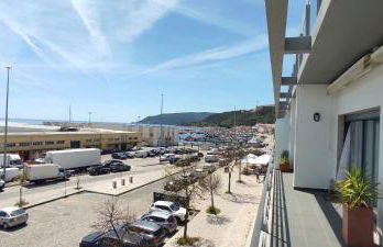 Apartamento na marina com vista 180º junto à praia - Foto 2