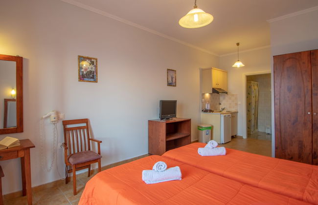 Agoulos Beach Hotel - Foto 9