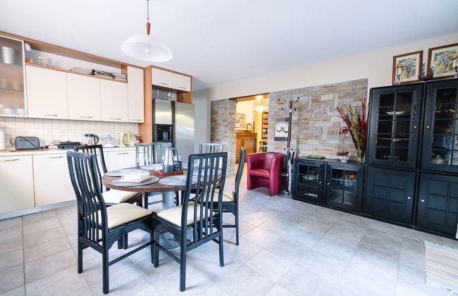 Blue Crystal Villa - Photo 7