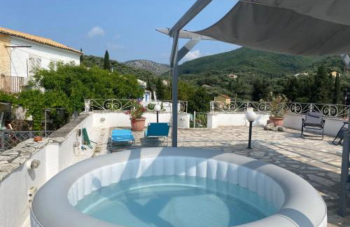 Villa Jasmine, Sea and Mountain View in peaceful hamlet - Foto 22