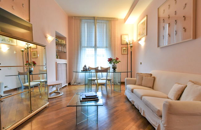 1 bedroom Apartment in Milan - Photo 6