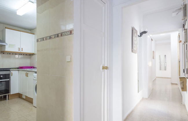 Apartamentos Tarradellas - Foto 45