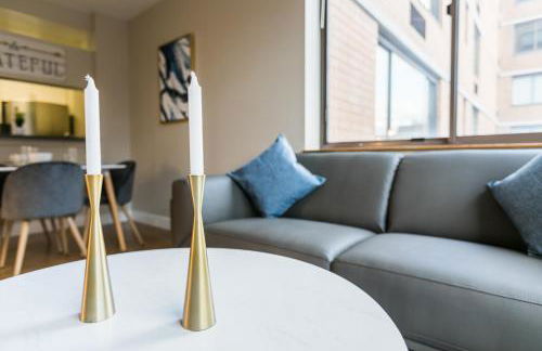 Finest Luxury 1 Bedroom Apartment - Photo 12