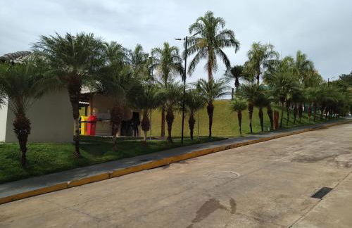 AP do LAGO, com Churrasqueira privativa , cozinha , internet no ap, rampa barco e jet, pesqueiro - B101 - Foto 9