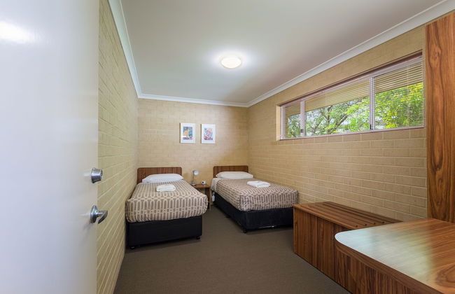 Albany Holiday Units - Photo 21