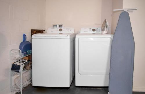 5Br 5 Bath Pvt Home Pool BBQ 11min Disney 2744ft - Foto 43