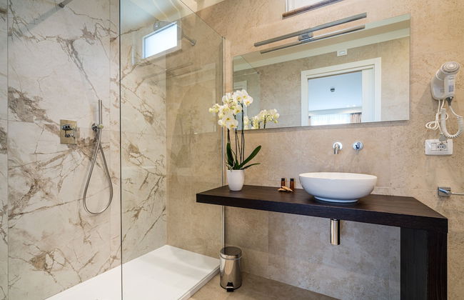 I Due Mori Luxury Rooms - Photo 48