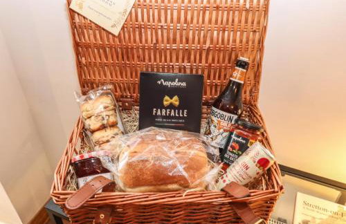 The Cheese Room - Photo 9