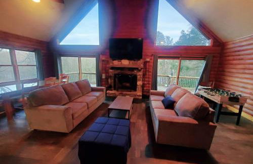 Gorgeous Cabin by Lake with Waterview and walking access - Foto 31