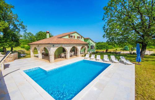 Villa Green House, a warm and beautiful pet friendly villa - Foto 1