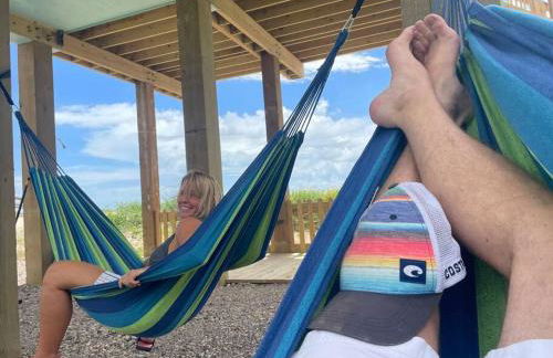 Surfside Beachfront Luxe - Photo 9