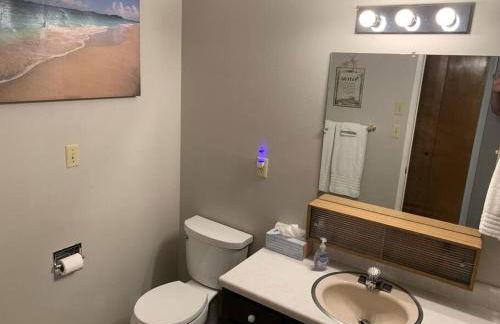 Fairway Apartments Unit 1 - Photo 9