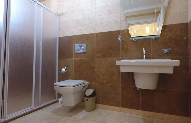 Lale Apart - Photo 30