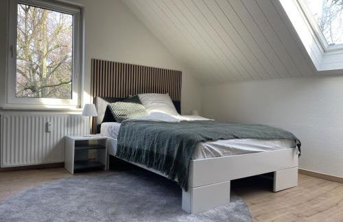 Gemütliches Mansarden-Apartment mit 2 Schlafzimmern & separater Küche - Foto 3