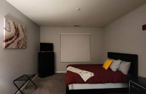 Stylish and Spacious, close to the Hospital. - Foto 24