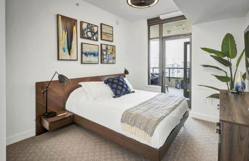 Panoramic Bay and City Views - 2BR, Pool, Gym, Parking - Foto 23