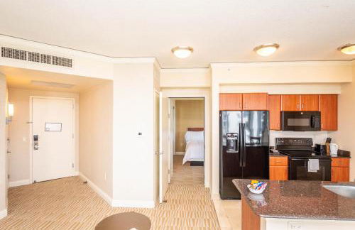 TRUMP INTERNATIONAL BEACH RESORT 2 BEDROOM APARTMENT 1600 Sf Ocean and Bay View - Foto 12