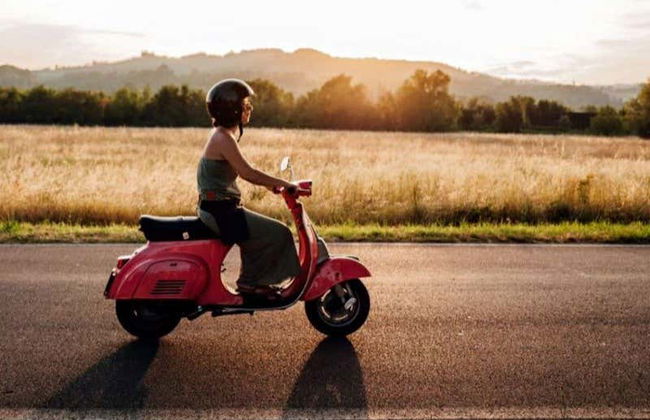 Tour en vespa por Bolonia - Foto 2