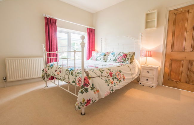 Bridge Cottage Croyde 3-4 Bed, Sleeps 8, Hot Tub - Foto 2