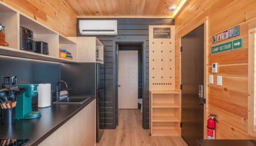 Luxury Waterfront Cabin 10 Located Near the Road - Foto 5