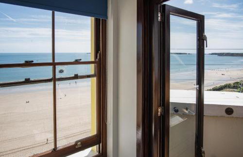 The Nest - 1 Bedroom Apartment - Tenby - Photo 26
